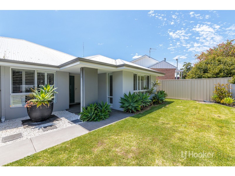 4 Timperley Road, South Bunbury WA 6230