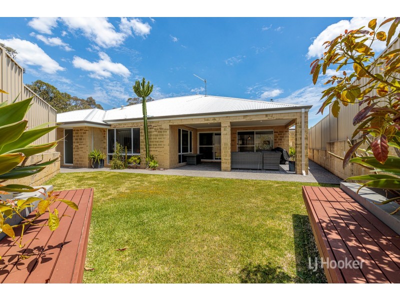 4 Timperley Road, South Bunbury WA 6230