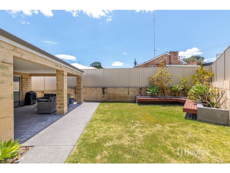 4 Timperley Road, South Bunbury WA 6230