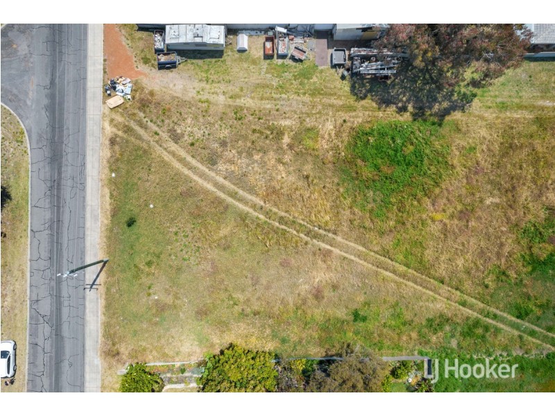 17 Queensbury Street, Carey Park WA 6230