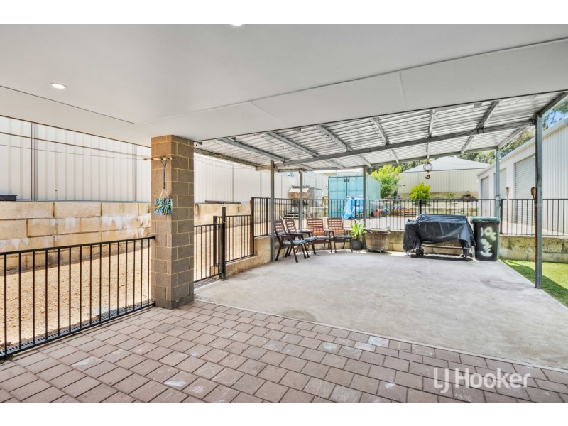 10 Irwin Street, Collie WA 6225