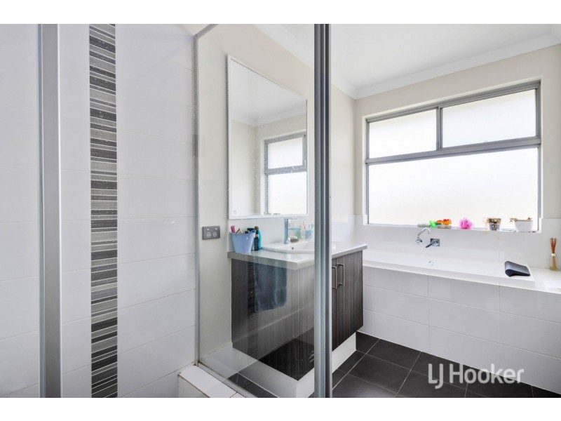 10 Irwin Street, Collie WA 6225