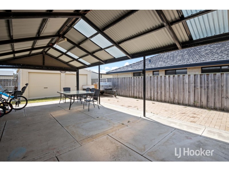 9 Sherwood Road, Australind WA 6233