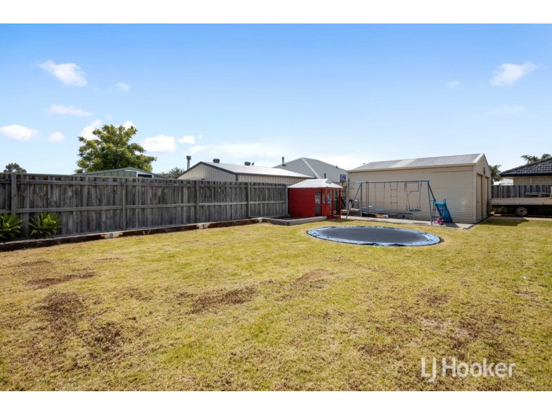 9 Sherwood Road, Australind WA 6233