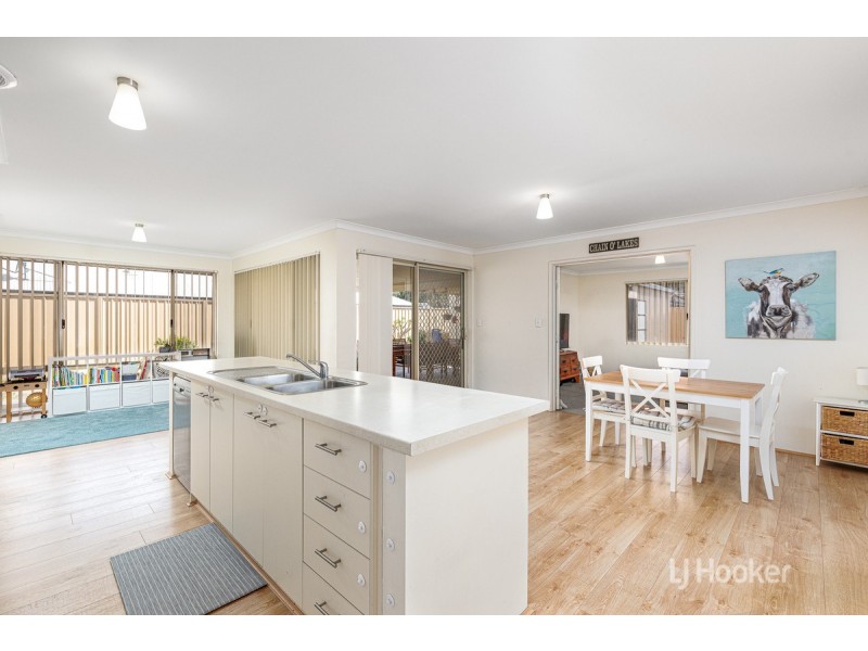 14 Cockatoo Gate, Australind WA 6233