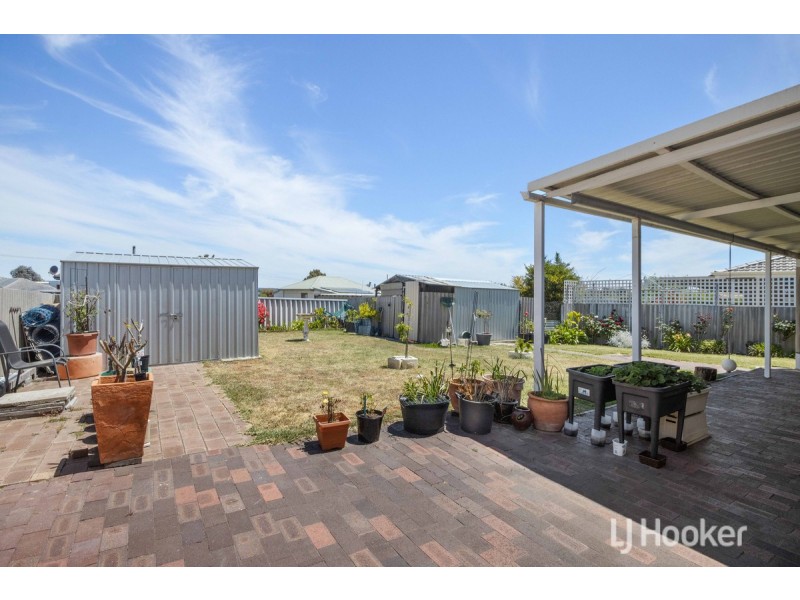 29 Elouera Street, Collie WA 6225