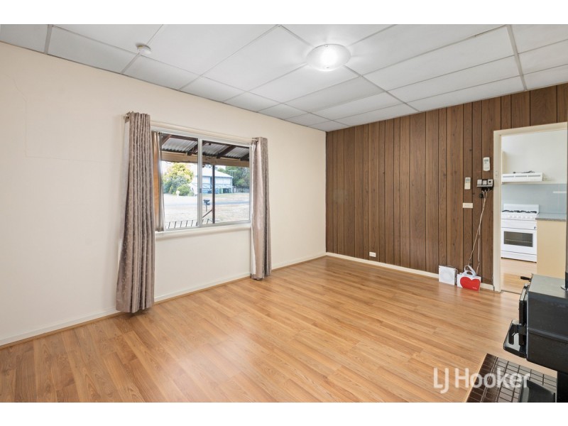 1 Fawdon Way, Collie WA 6225