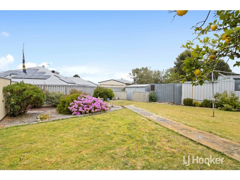 1 Fawdon Way, Collie WA 6225