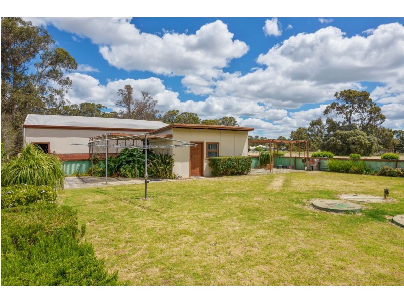 36 Timperley Street, Boyanup WA 6237