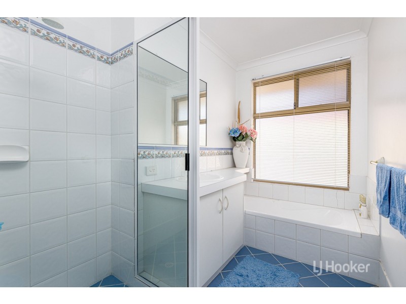 23 Floyd Cross, Usher WA 6230