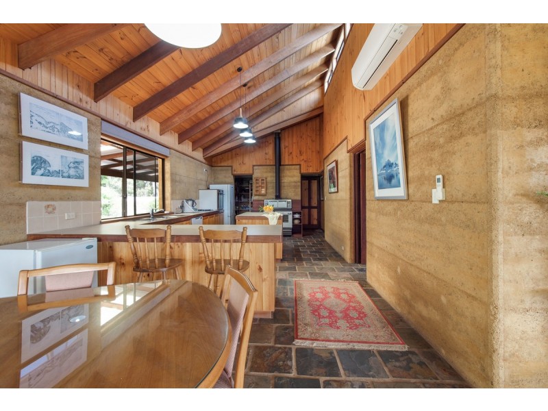 62 Rinns Road, Nannup WA 6275