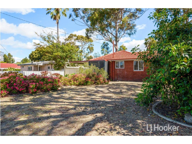 33 Wilkerson Way, Withers WA 6230