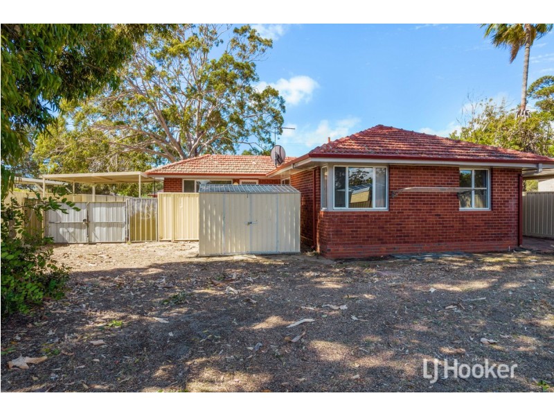 33 Wilkerson Way, Withers WA 6230