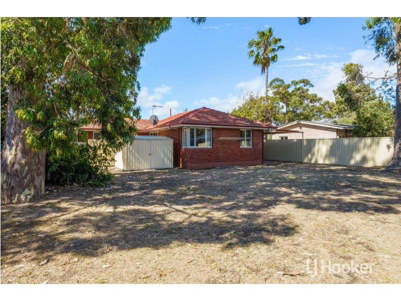 33 Wilkerson Way, Withers WA 6230