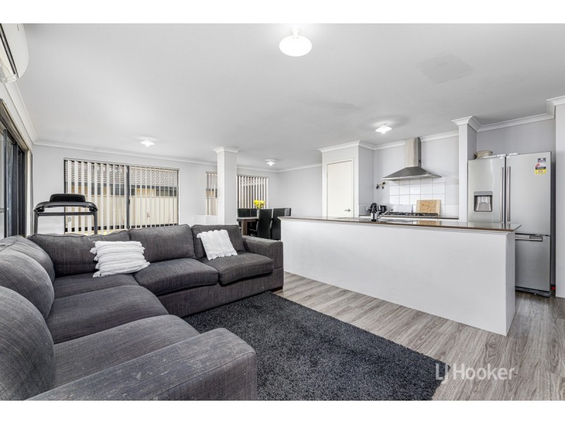 8 Solstice Way, Australind WA 6233