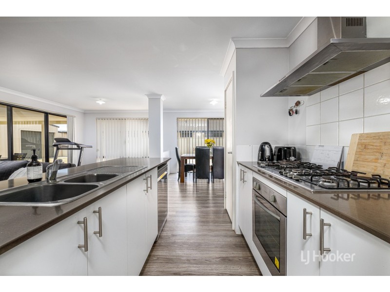 8 Solstice Way, Australind WA 6233