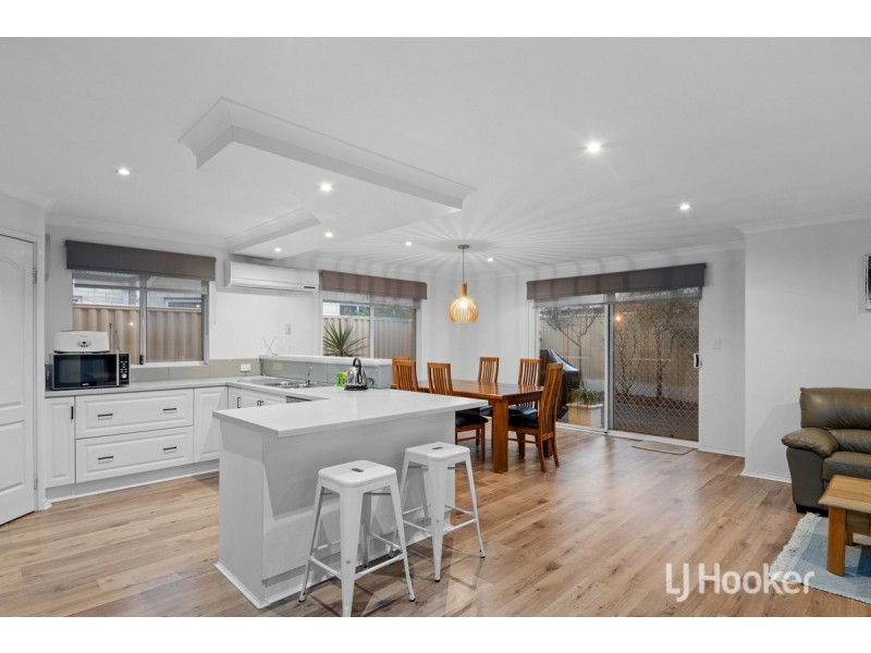 55B Eagle Crescent, Eaton WA 6232