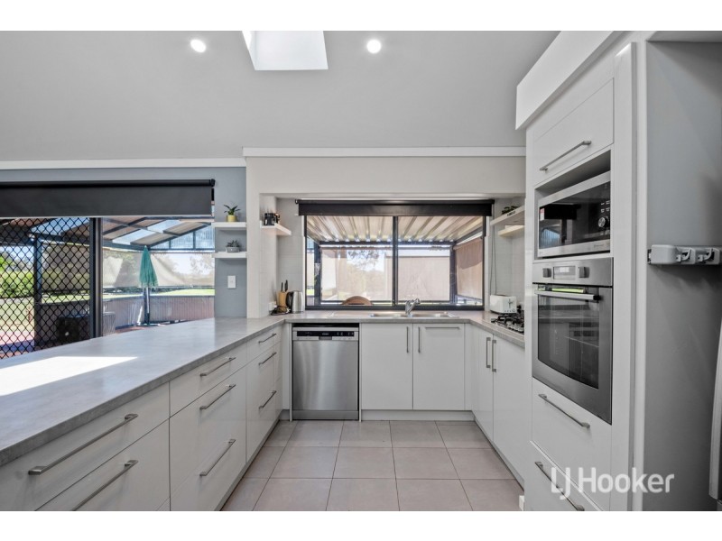 1 Bevan Loop, Roelands WA 6226
