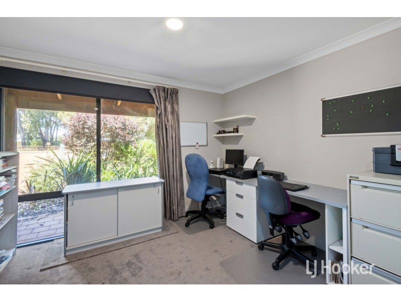 1 Bevan Loop, Roelands WA 6226