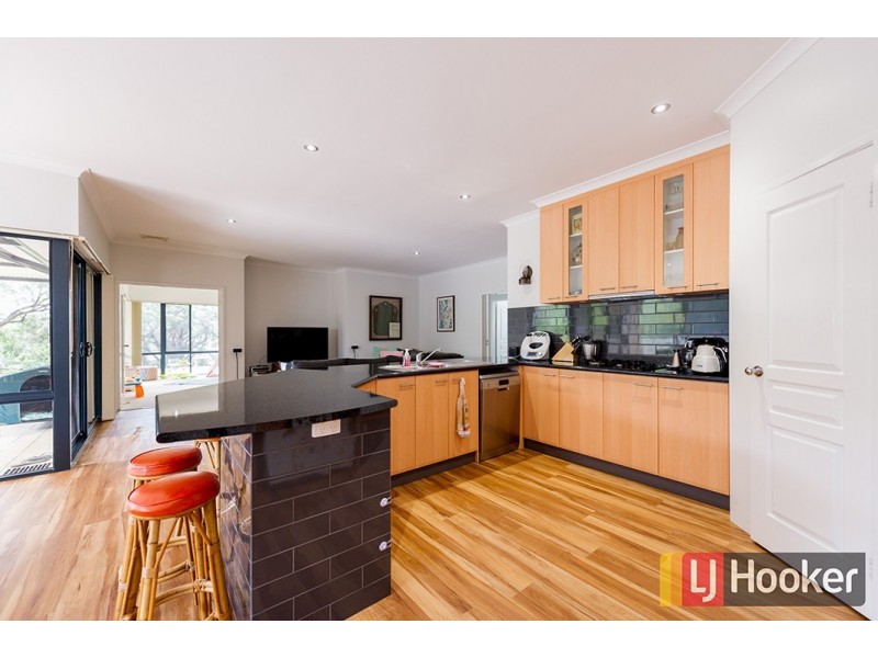 30 Waratah Crescent, South Bunbury WA 6230