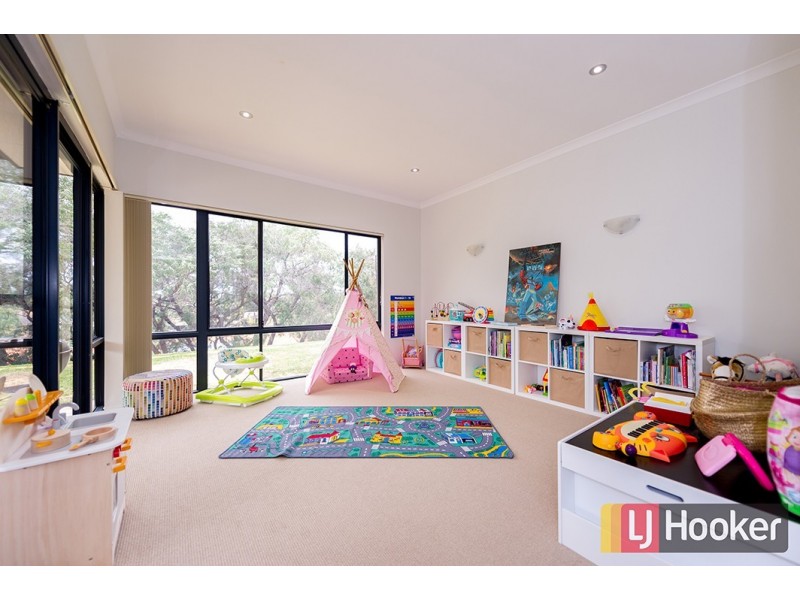 30 Waratah Crescent, South Bunbury WA 6230