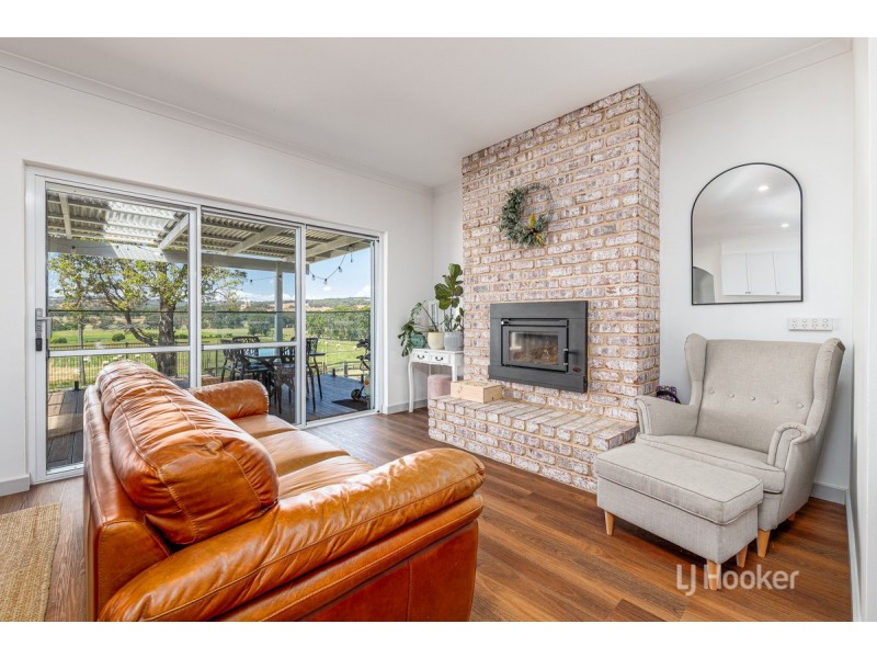 51 Shenton Road, Burekup WA 6227