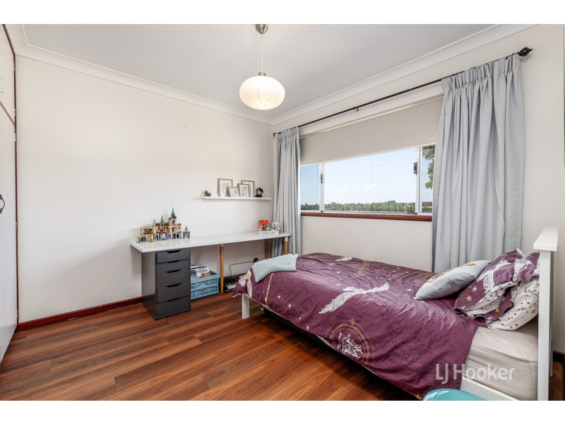 51 Shenton Road, Burekup WA 6227