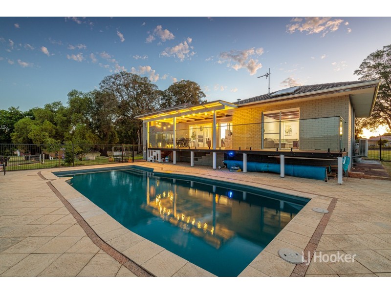 51 Shenton Road, Burekup WA 6227