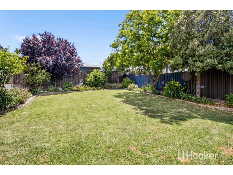 68 Deakin Street, Collie WA 6225