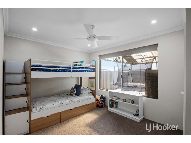 8 Grandite Fairway, Australind WA 6233