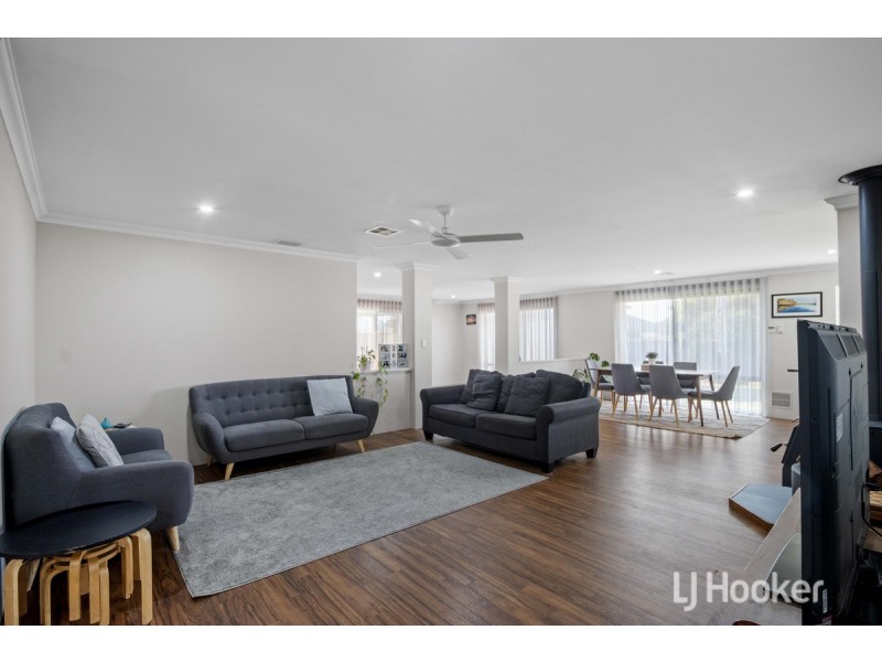 8 Grandite Fairway, Australind WA 6233