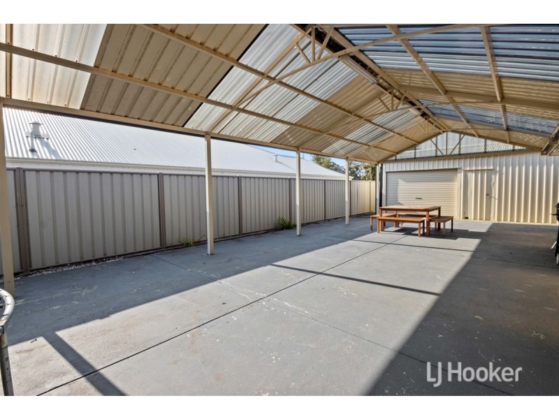 8 Grandite Fairway, Australind WA 6233