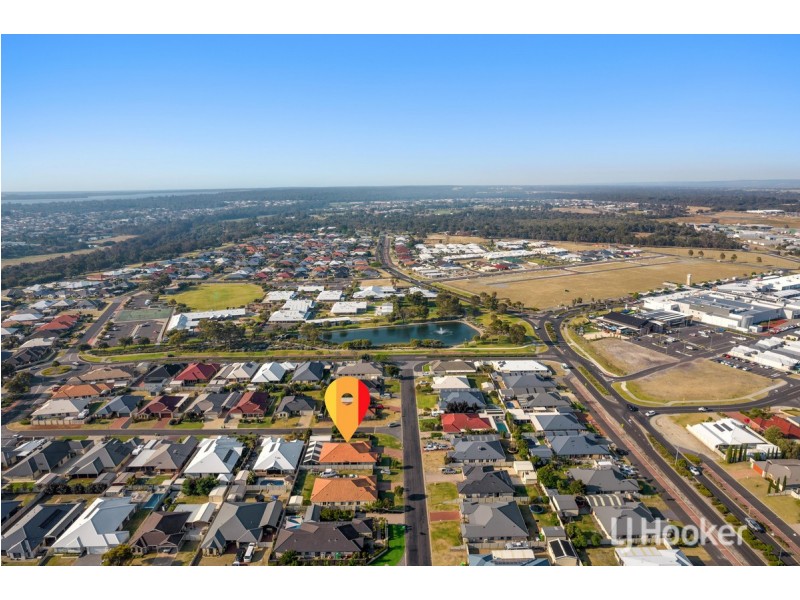 8 Grandite Fairway, Australind WA 6233