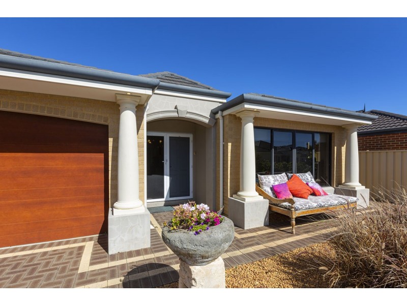 8 Rupara Circle, Quinns Rocks WA 6030