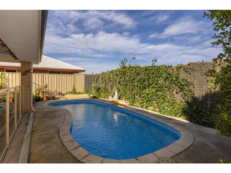 8 Rupara Circle, Quinns Rocks WA 6030