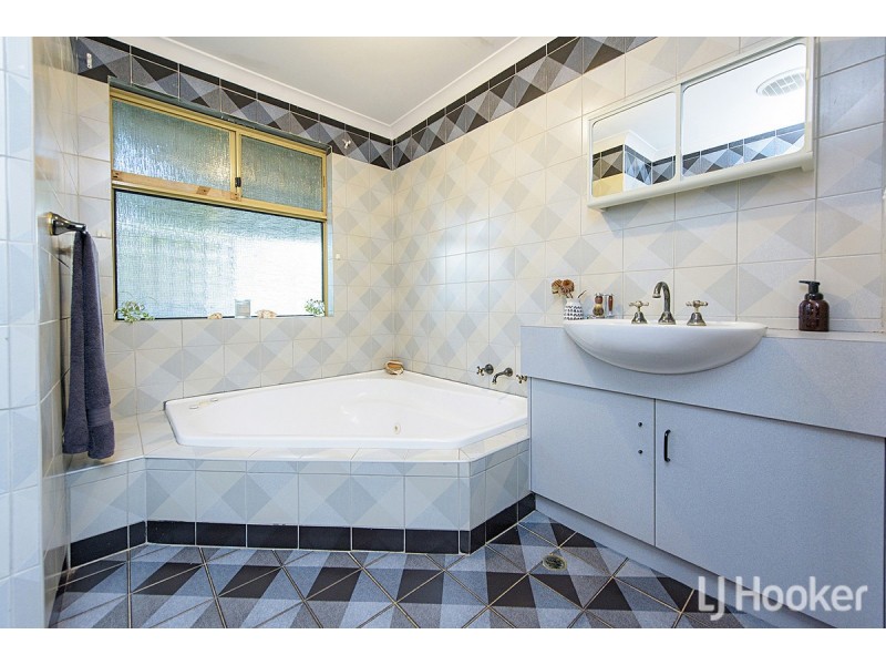 77 Stanford Drive, Abbey WA 6280