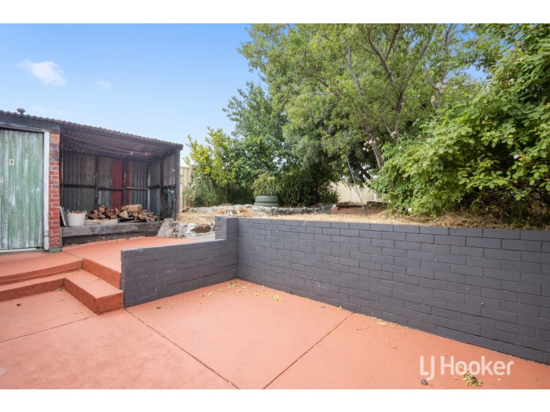 72 Johnston Street, Collie WA 6225