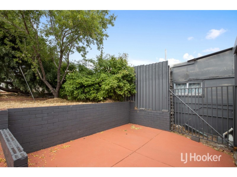 72 Johnston Street, Collie WA 6225