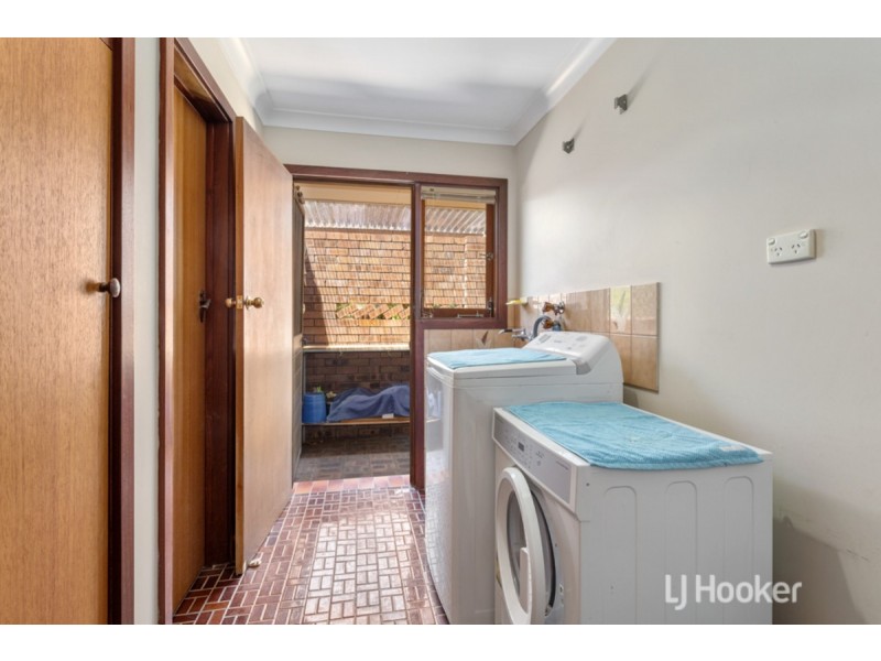 1B Ganfield Street, Carey Park WA 6230