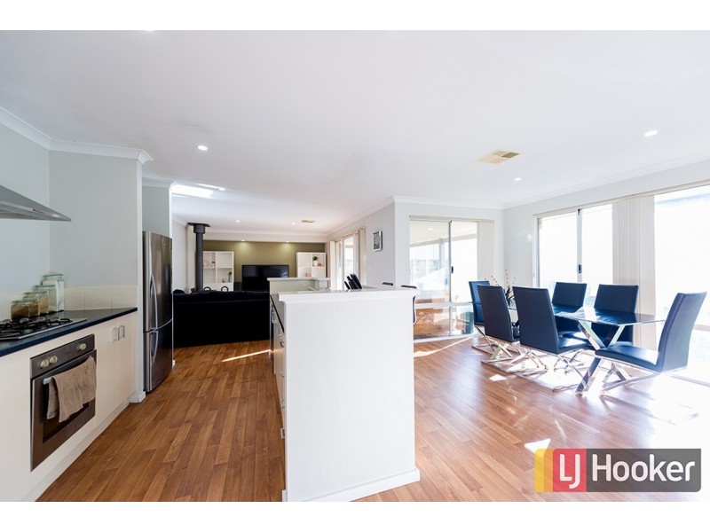 14 Polwarth Circuit, Eaton WA 6232