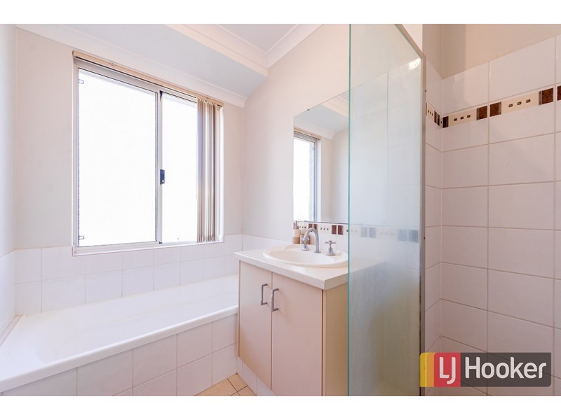 14 Polwarth Circuit, Eaton WA 6232