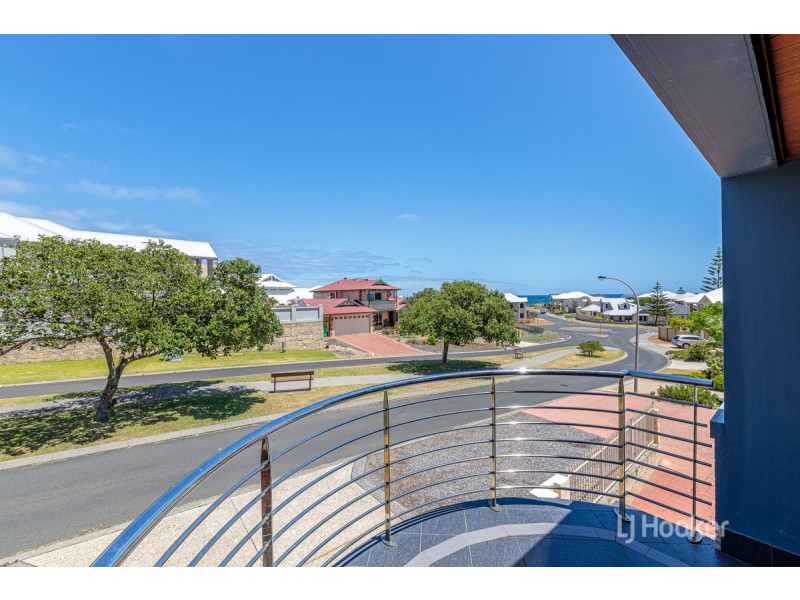 2/2 Haydock Street, Bunbury WA 6230