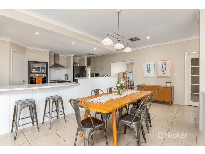 2 Cusworth Drive, Glen Iris WA 6230