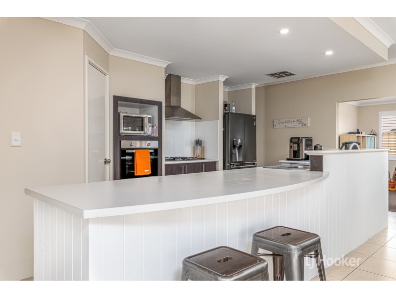 2 Cusworth Drive, Glen Iris WA 6230