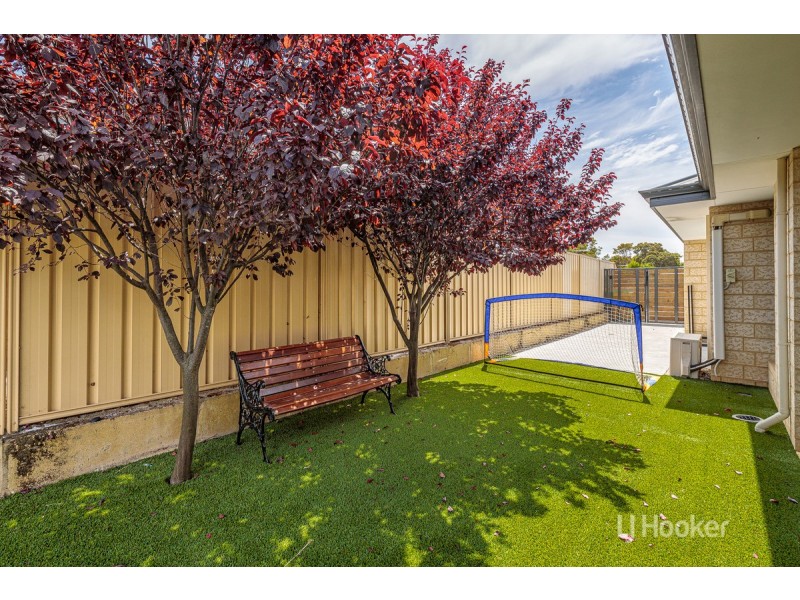 2 Cusworth Drive, Glen Iris WA 6230