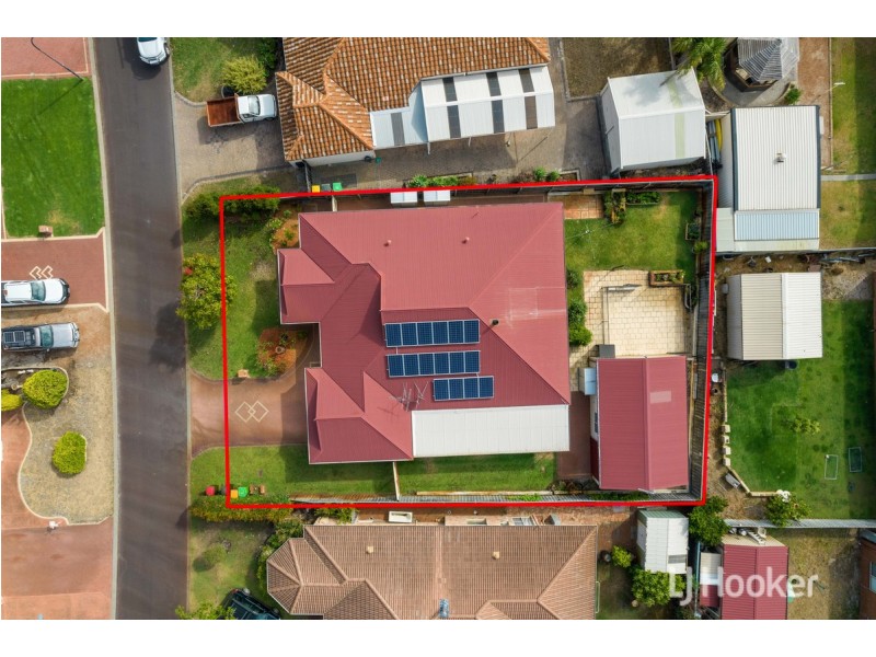 33 Barton Drive, Australind WA 6233