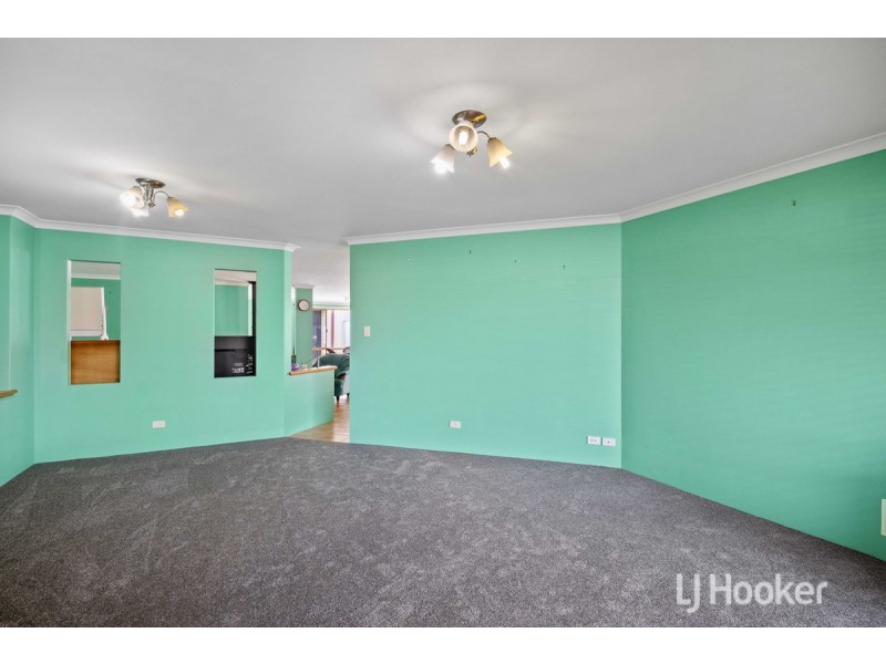 33 Barton Drive, Australind WA 6233