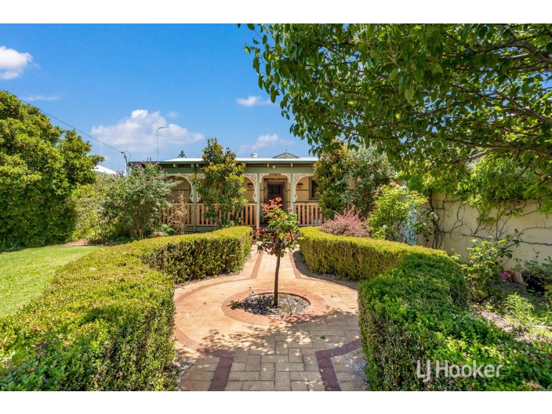 20 Thomas Street, Bunbury WA 6230