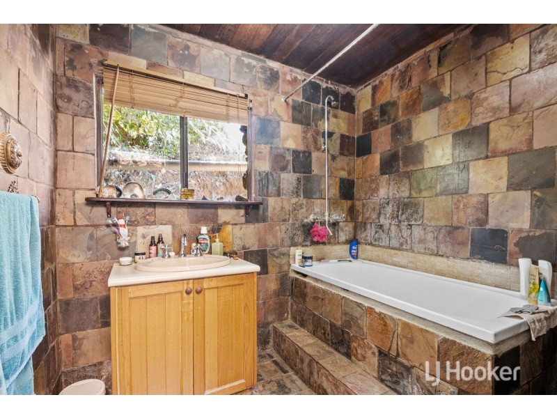 1068 Coalfields Road, Worsley WA 6225