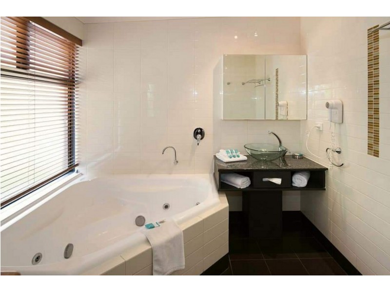 26/12 Dunn Bay Road, Dunsborough WA 6281